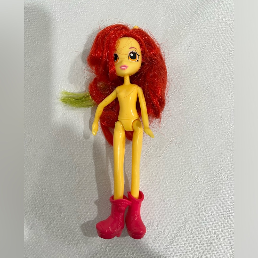 2014 My Little Pony Equestria Girl Apple
Bloom Doll